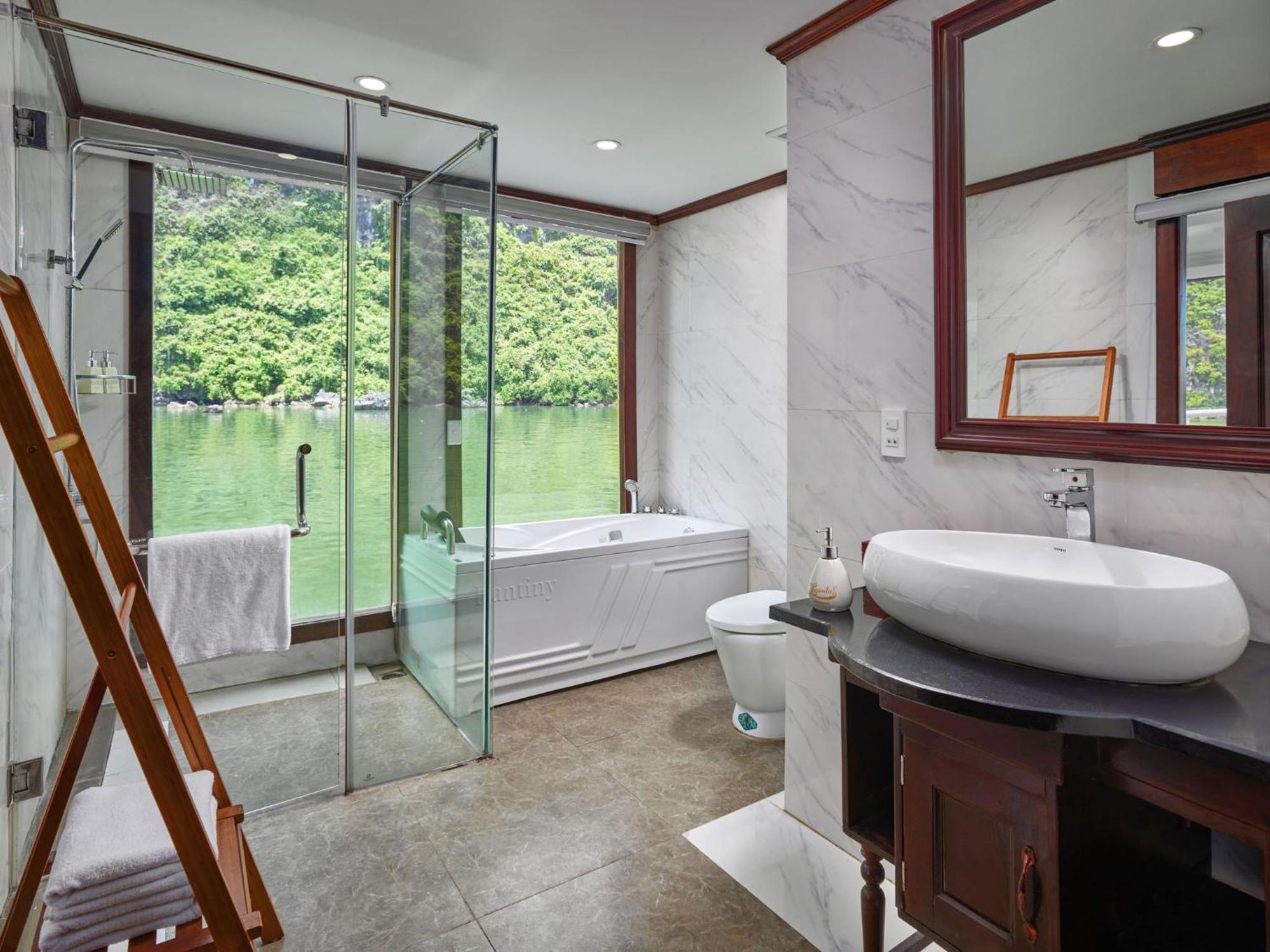 Le Journey Elegance Cruise Hotel Hạ Long Ngoại thất bức ảnh