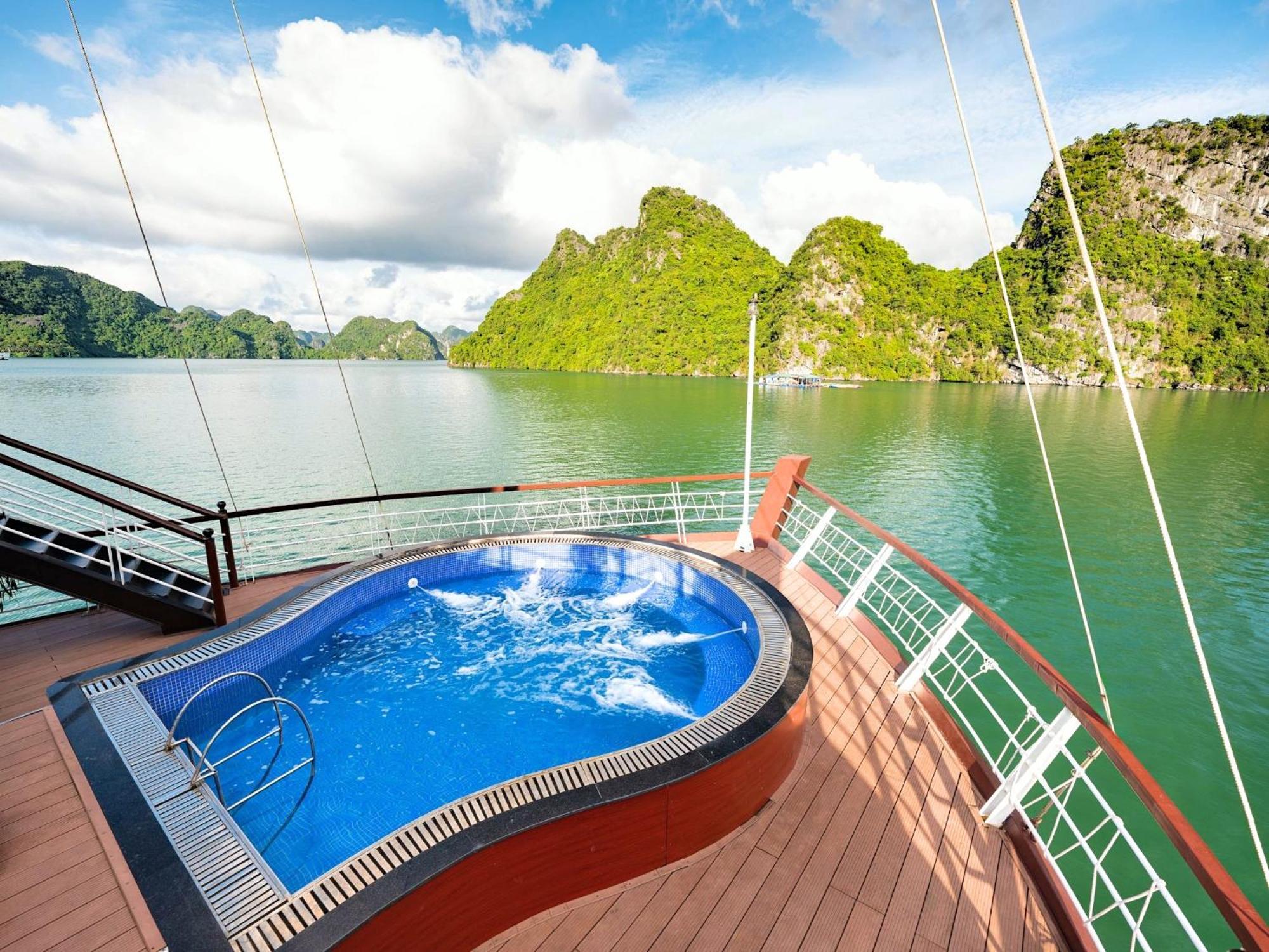 Le Journey Elegance Cruise Hotel Hạ Long Ngoại thất bức ảnh