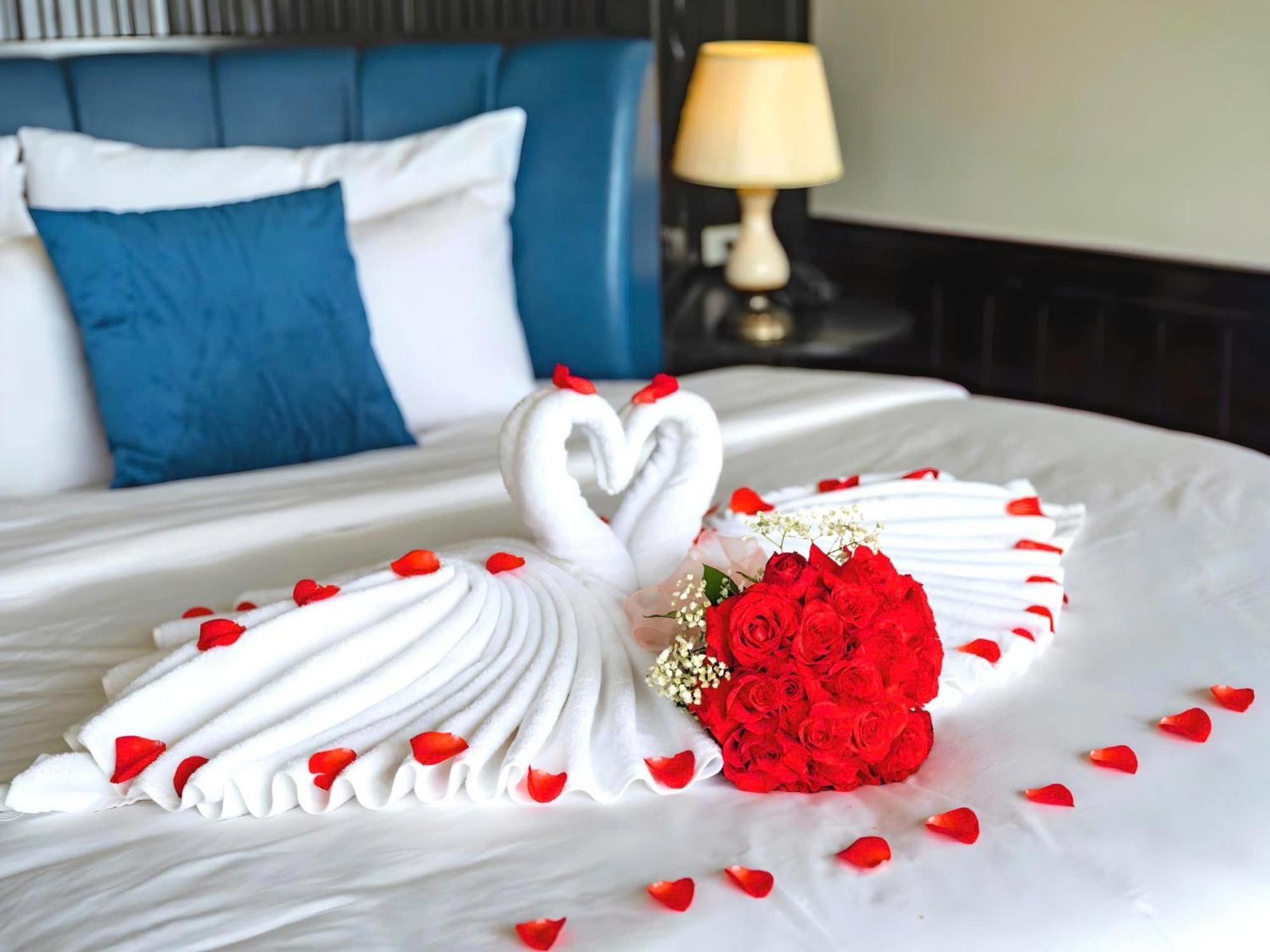 Le Journey Elegance Cruise Hotel Hạ Long Ngoại thất bức ảnh